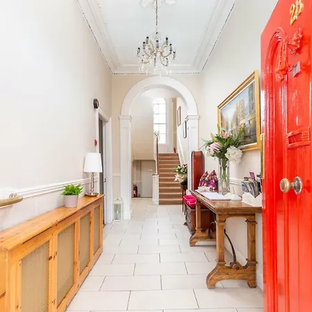 Pensionat 28 Upper Leeson Street *